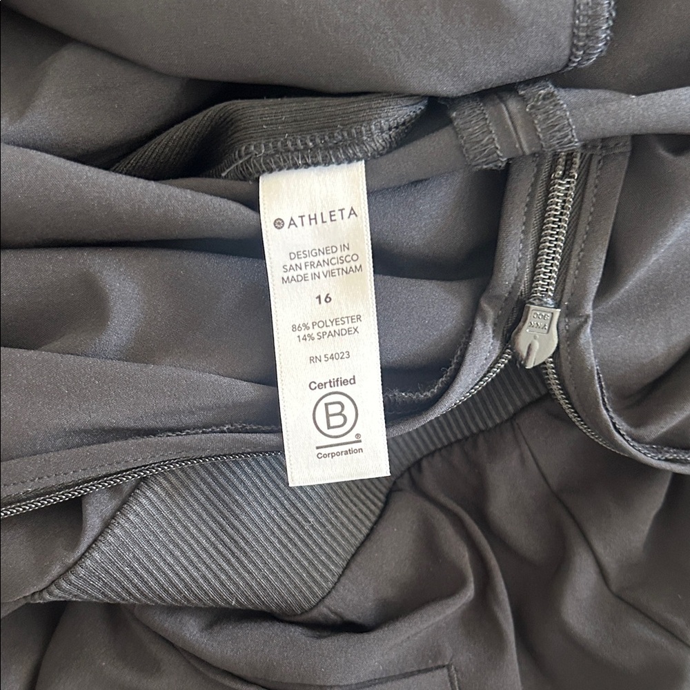 Athleta Black Sleeveless V-Neck Jumpsuit - Picture 9 of 10